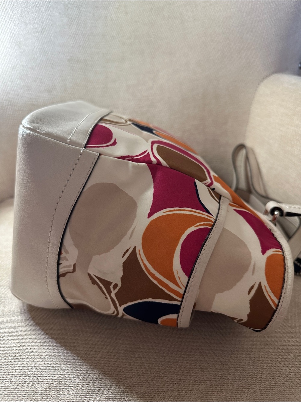 Coach Multicolor Oval Print Shoulder Bag with Cream Leather Trim - Picture 13 of 16